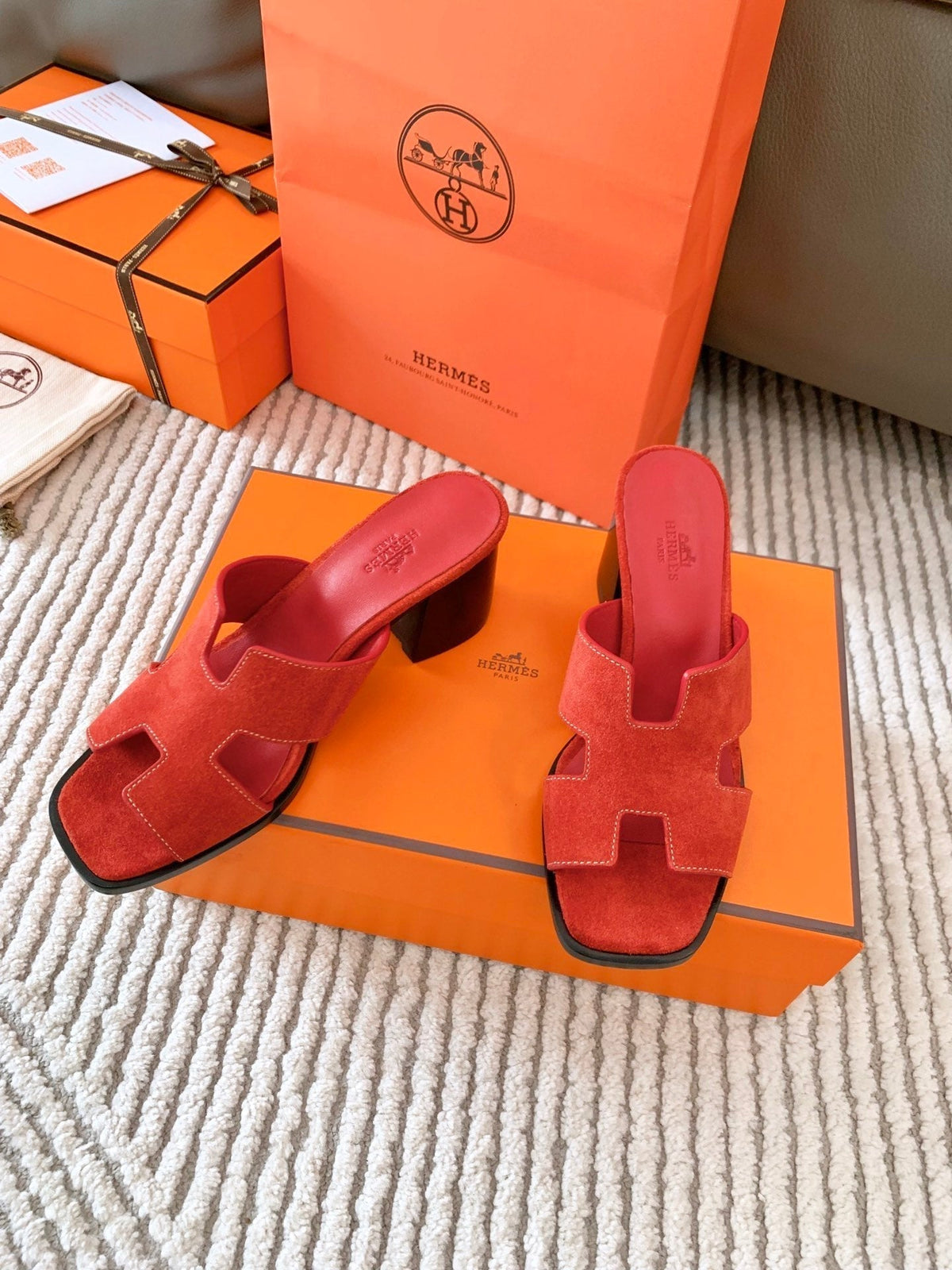 HELIA 60 SANDAL IN CHERRY RED SUEDE