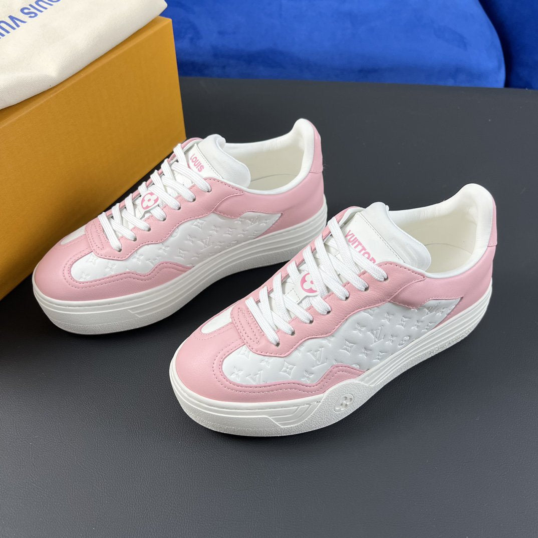 LV GROOVY SNEAKER PINK WHITE