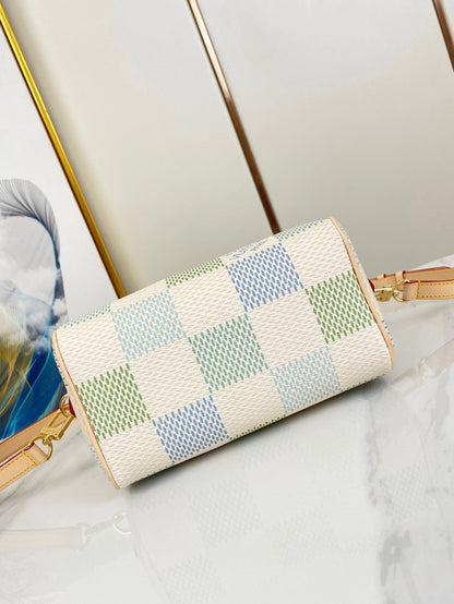 SPEEDY BANDOULIÈRE 20 IN PISTACHIO DAMIER GIANT CANVAS GOLD HARDWARE
