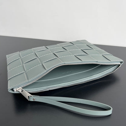 LARGE CASSETTE POUCH 35 IN GUNSMOKE CALFSKIN