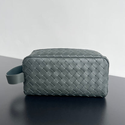 INTRECCIATO CLUTCH 26 IN CORDUROY GRAY CALFSKIN