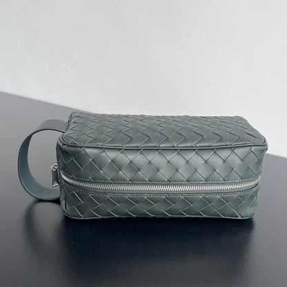 INTRECCIATO CLUTCH 26 IN CORDUROY GRAY CALFSKIN