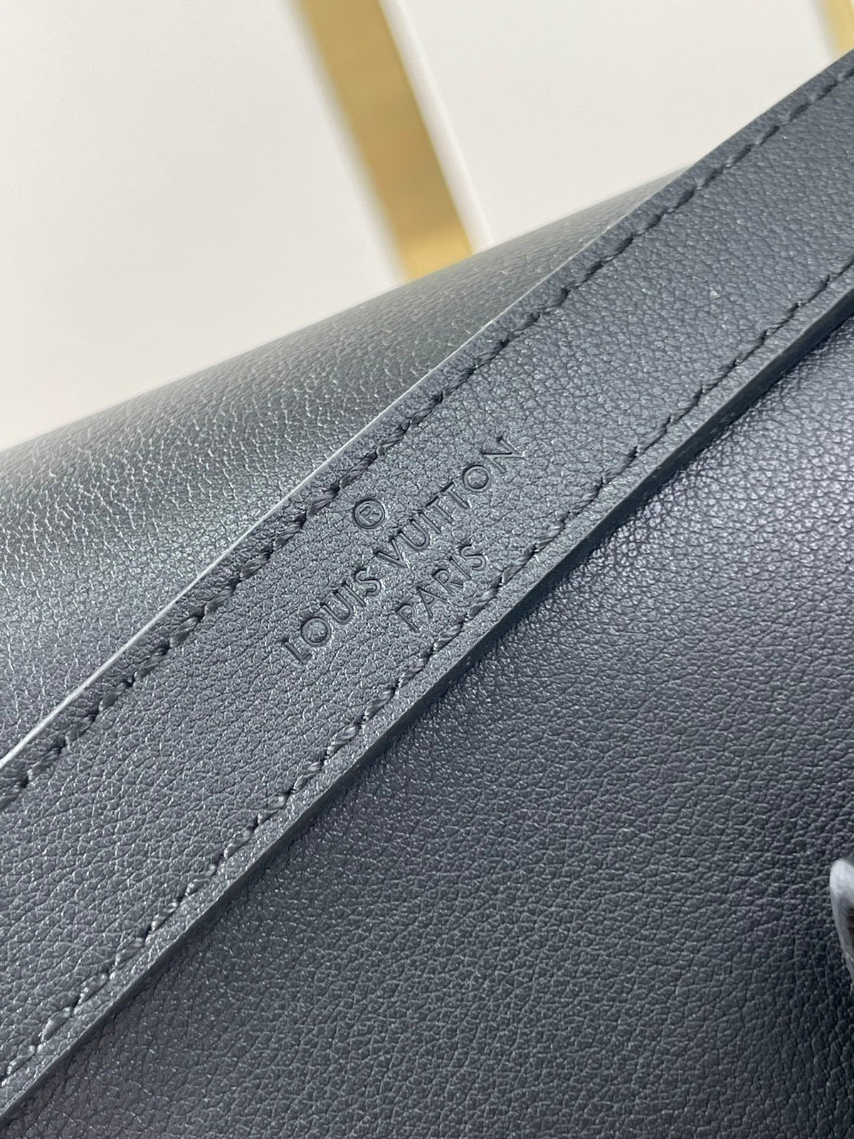 DAUPHINE SOFT MM 24 IN BLACK SMOOTH LAMBSKIN GOLD HARDWARE