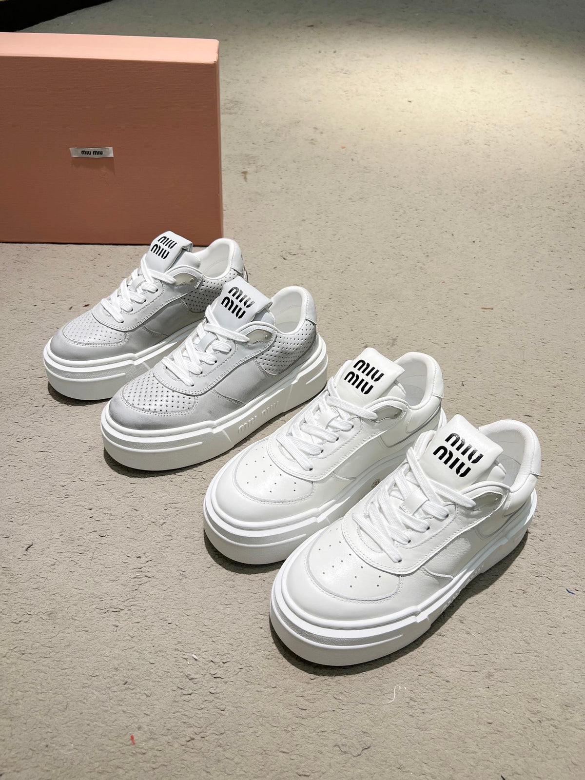 Sneakers Thick-soled Light Gray Cowhide