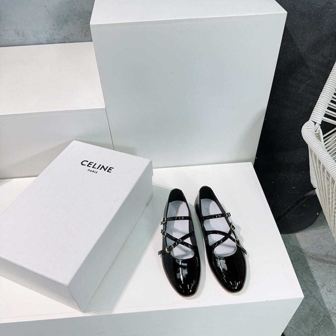 FLAT MARY JANE IN BLACK CALFSKIN