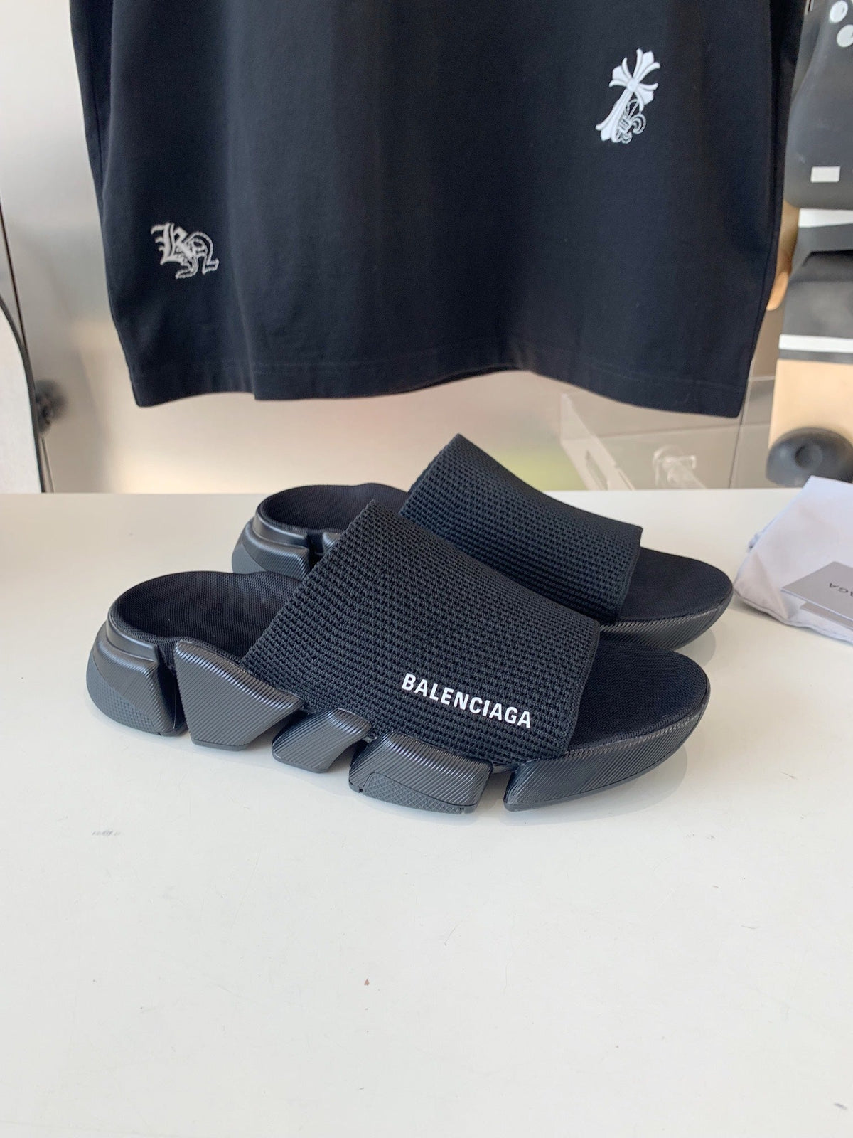 SPEED 2.0 SLIDE SANDAL IN BLACK RECYCLED KNIT AND BLACK SOLE