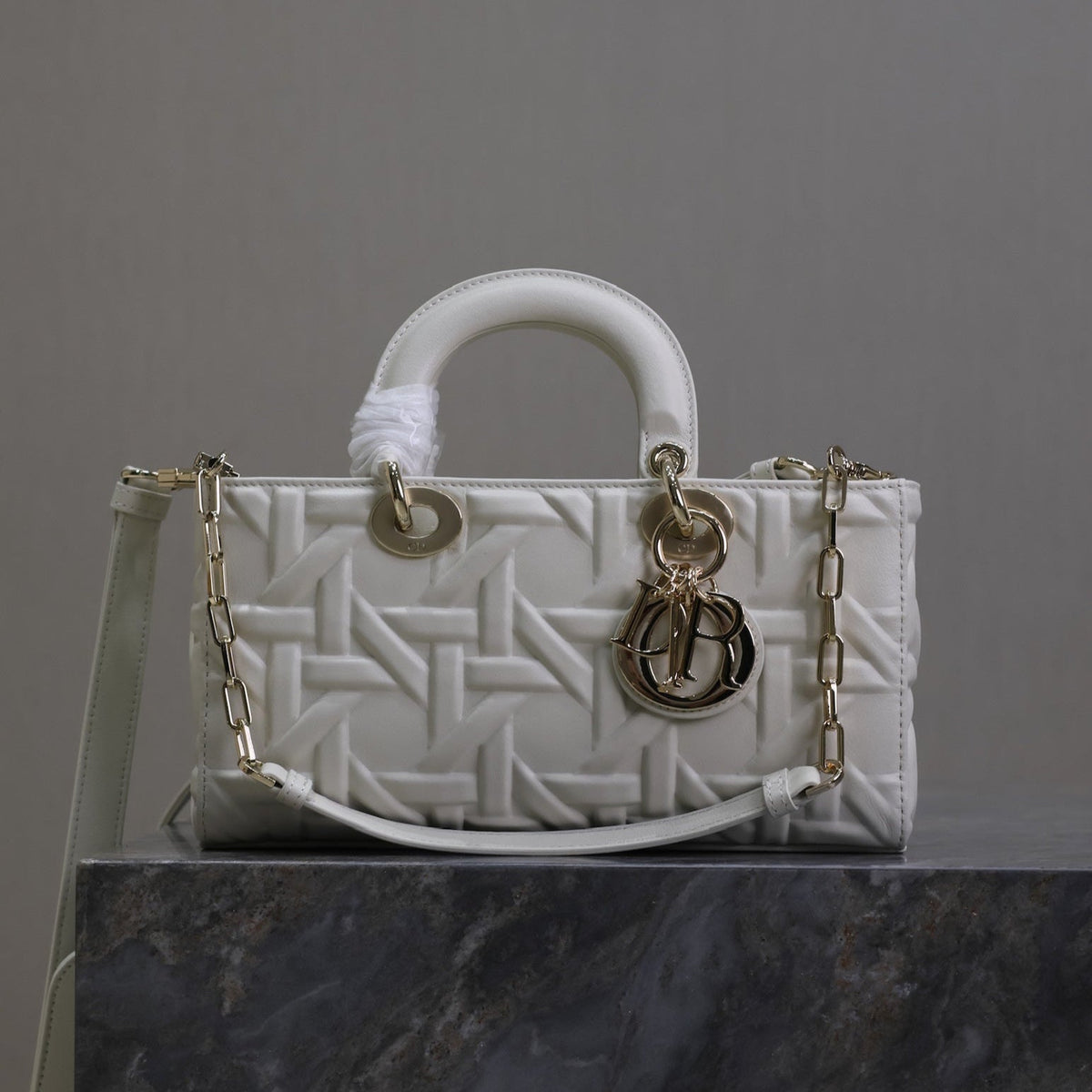 LADY D-JOY BAG 26 IN WHITE GRAPHIC CANNAGE CALFSKIN PALE GOLD-FINISH METAL CHARMS