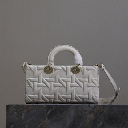 LADY D-JOY BAG 26 IN WHITE GRAPHIC CANNAGE CALFSKIN PALE GOLD-FINISH METAL CHARMS