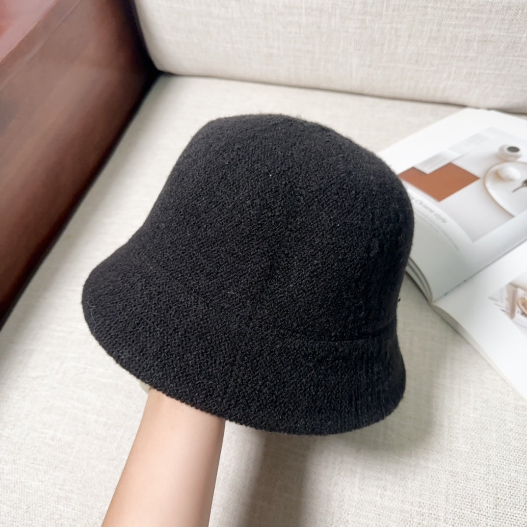 BUCKET HAT IN BLACK WOOL 348166