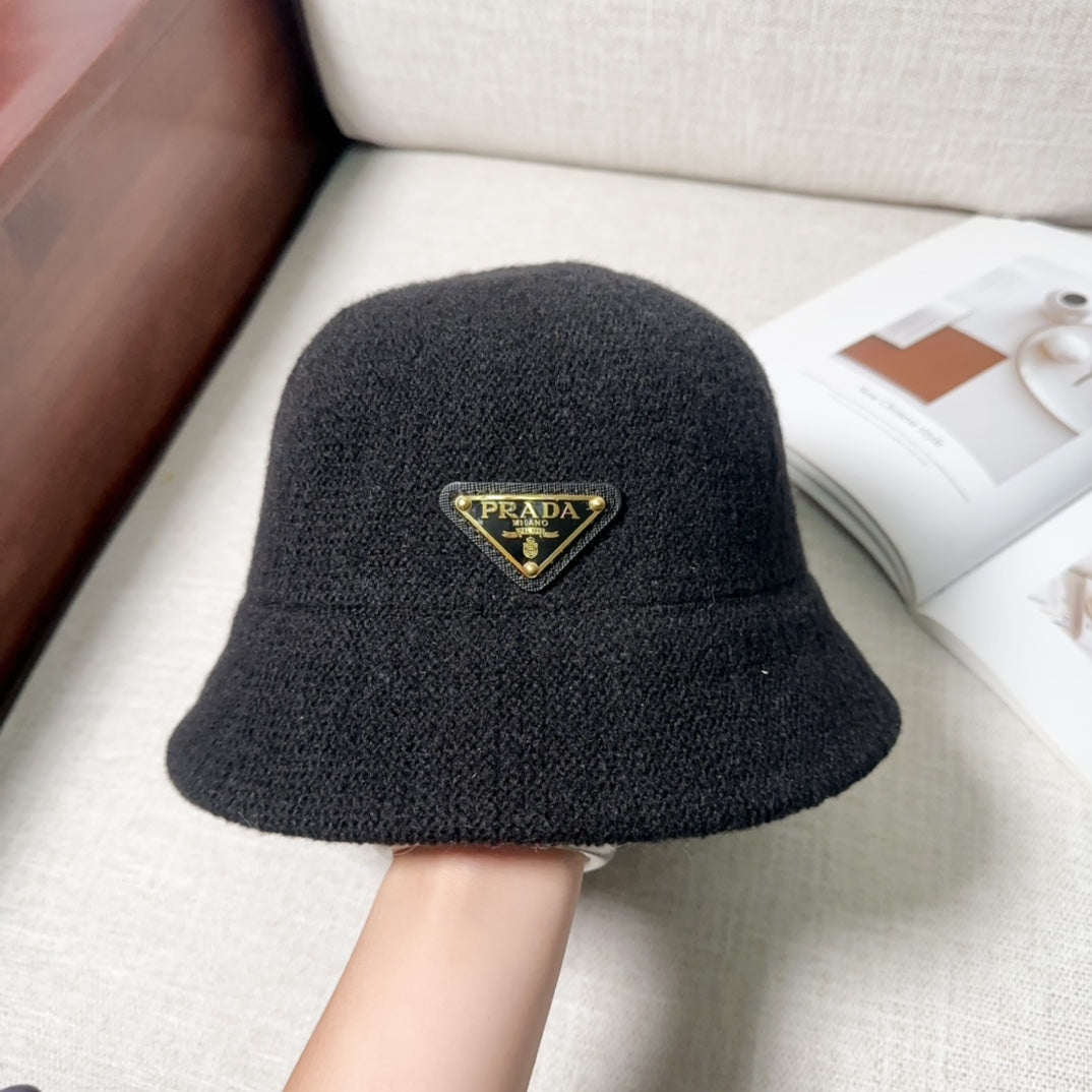 BUCKET HAT IN BLACK WOOL 348166