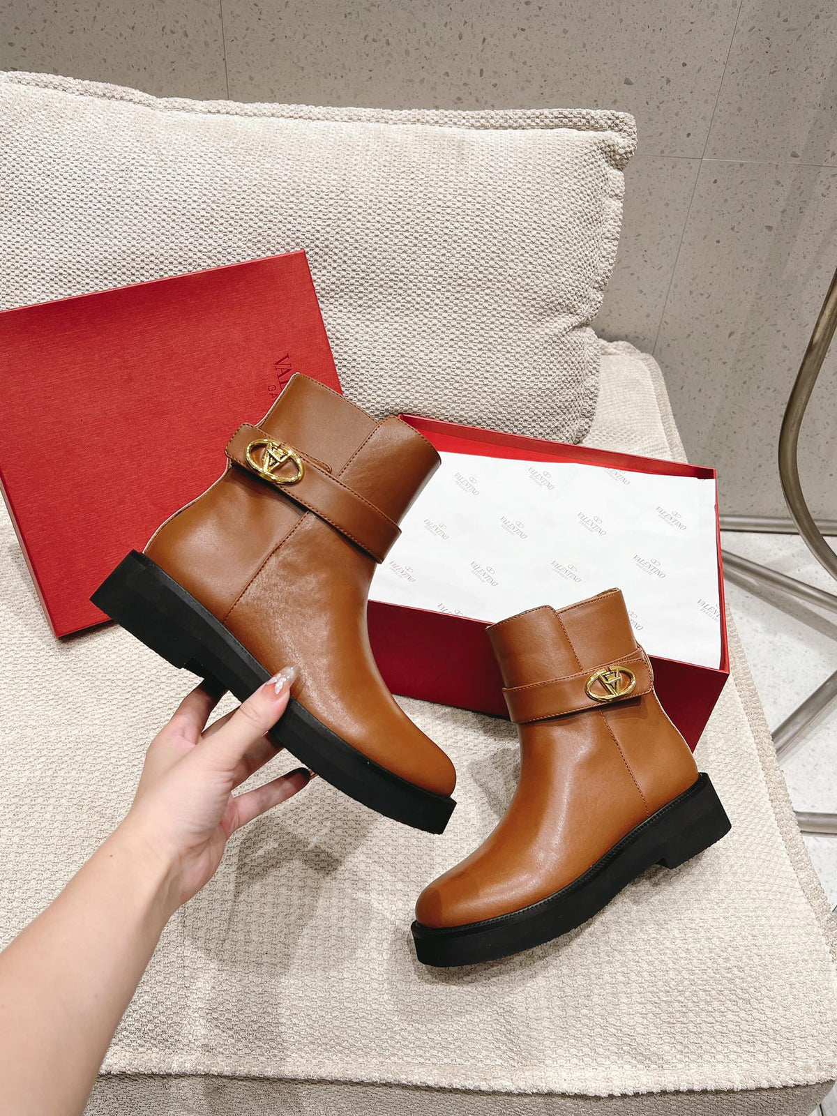 VLOGO LOCKER BRONZE BROWN CALFSKIN ANKLE BOOT 40MM