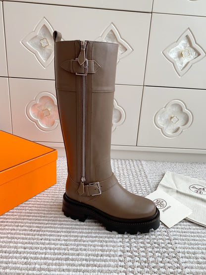 JAIME BOOT IN CEDAR BROWN CALFSKIN
