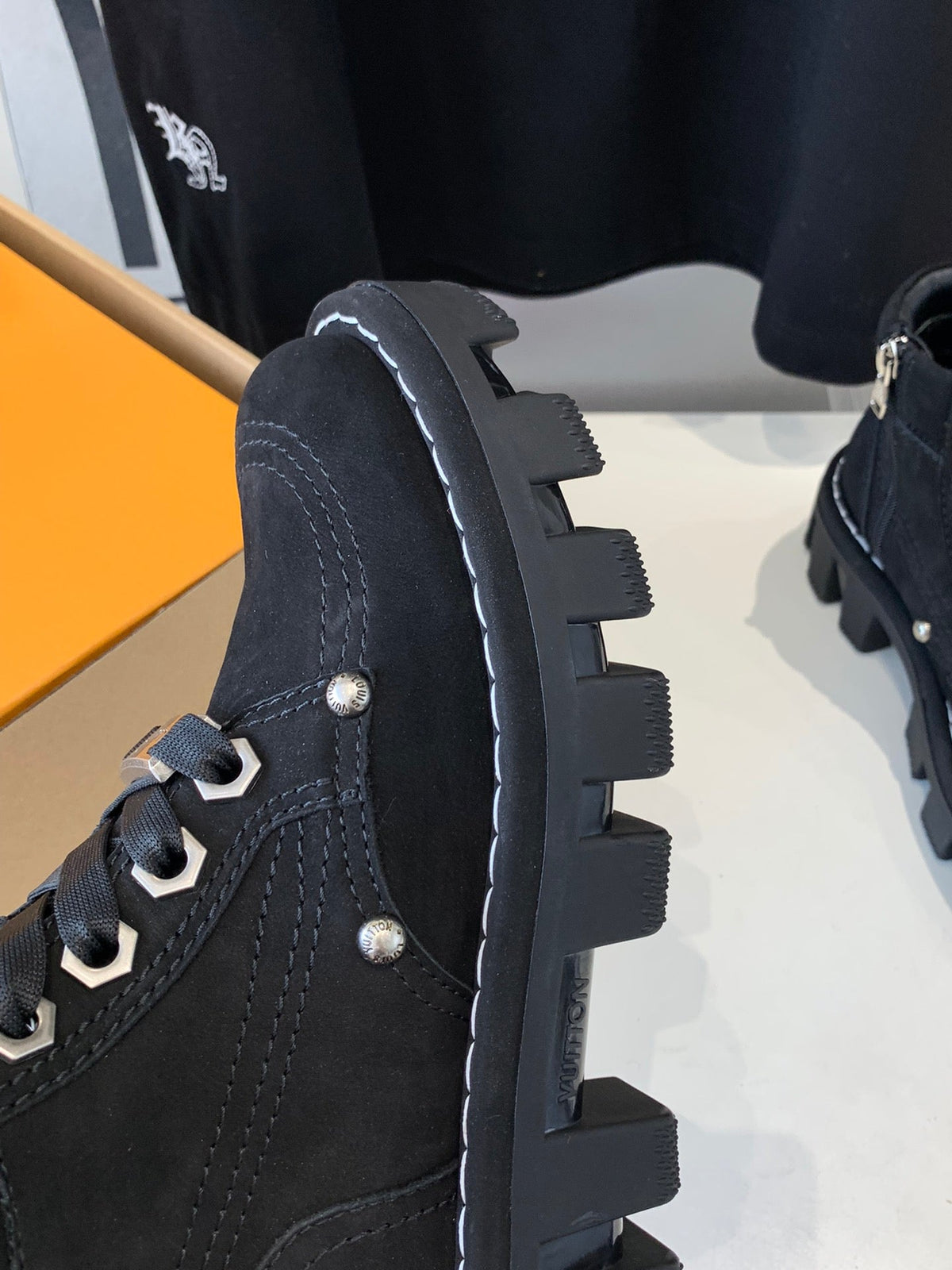 LV CHECKER ANKLE BOOT IN BLACK SUEDE