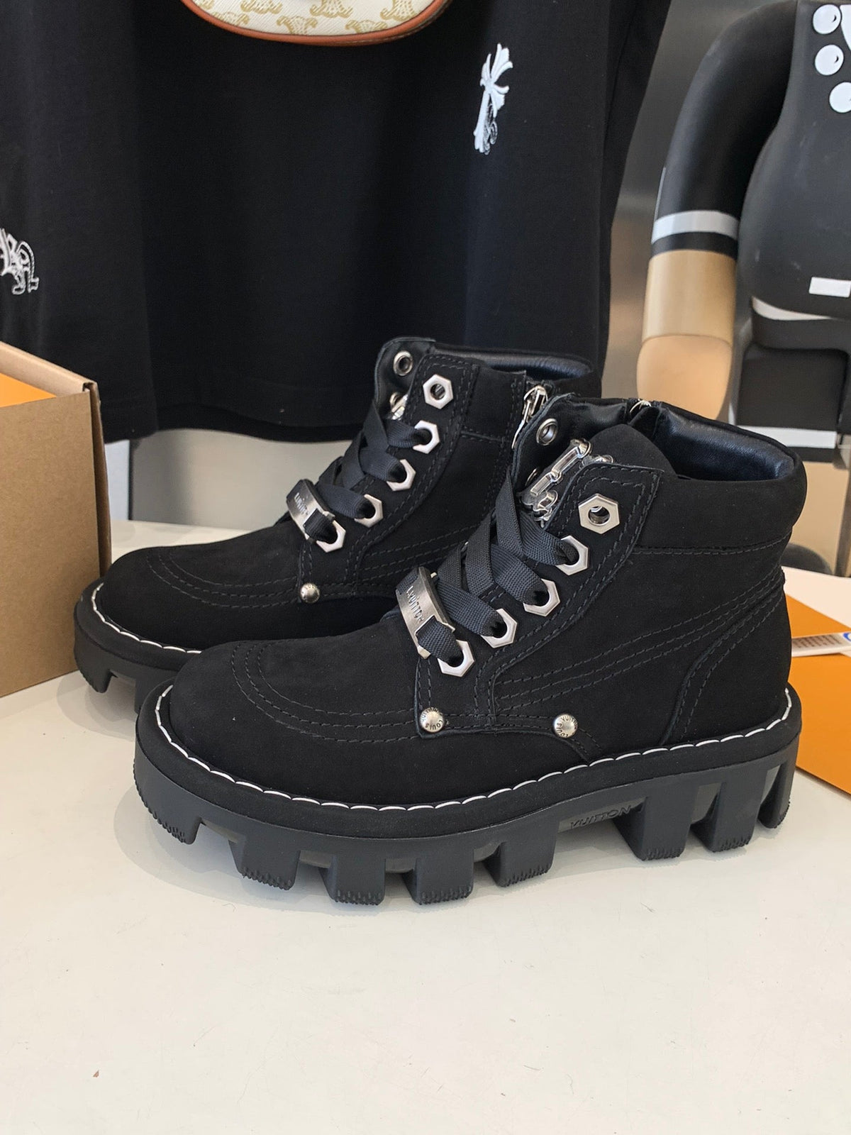 LV CHECKER ANKLE BOOT IN BLACK SUEDE