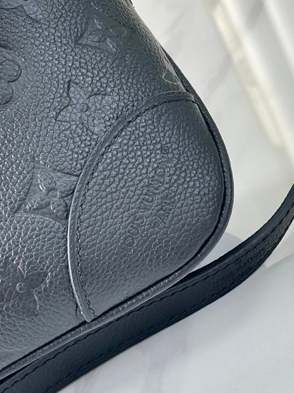 BOULOGNE 29 IN BLACK MONOGRAM EMPREINTE LEATHER GOLD HARDWARE