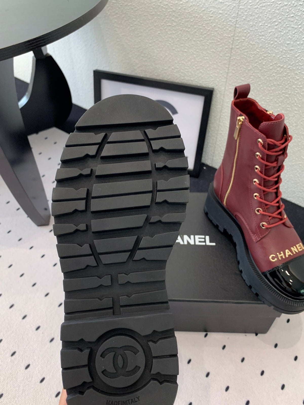ANKLE BOOTS IN MAHOGANY RED MIX BLACK CALFSKIN