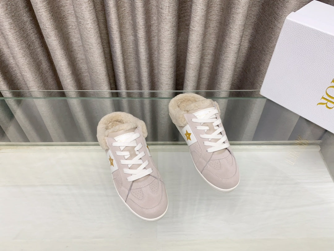 STAR SNEAKER IN LIGHT PINK SUEDE AND SHEARLING