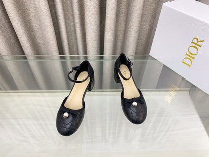 PEARL MARY JANE PUMP IN BLACK LAMBSKIN 30 MM
