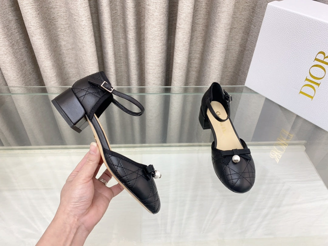 PEARL MARY JANE PUMP IN BLACK LAMBSKIN 30 MM