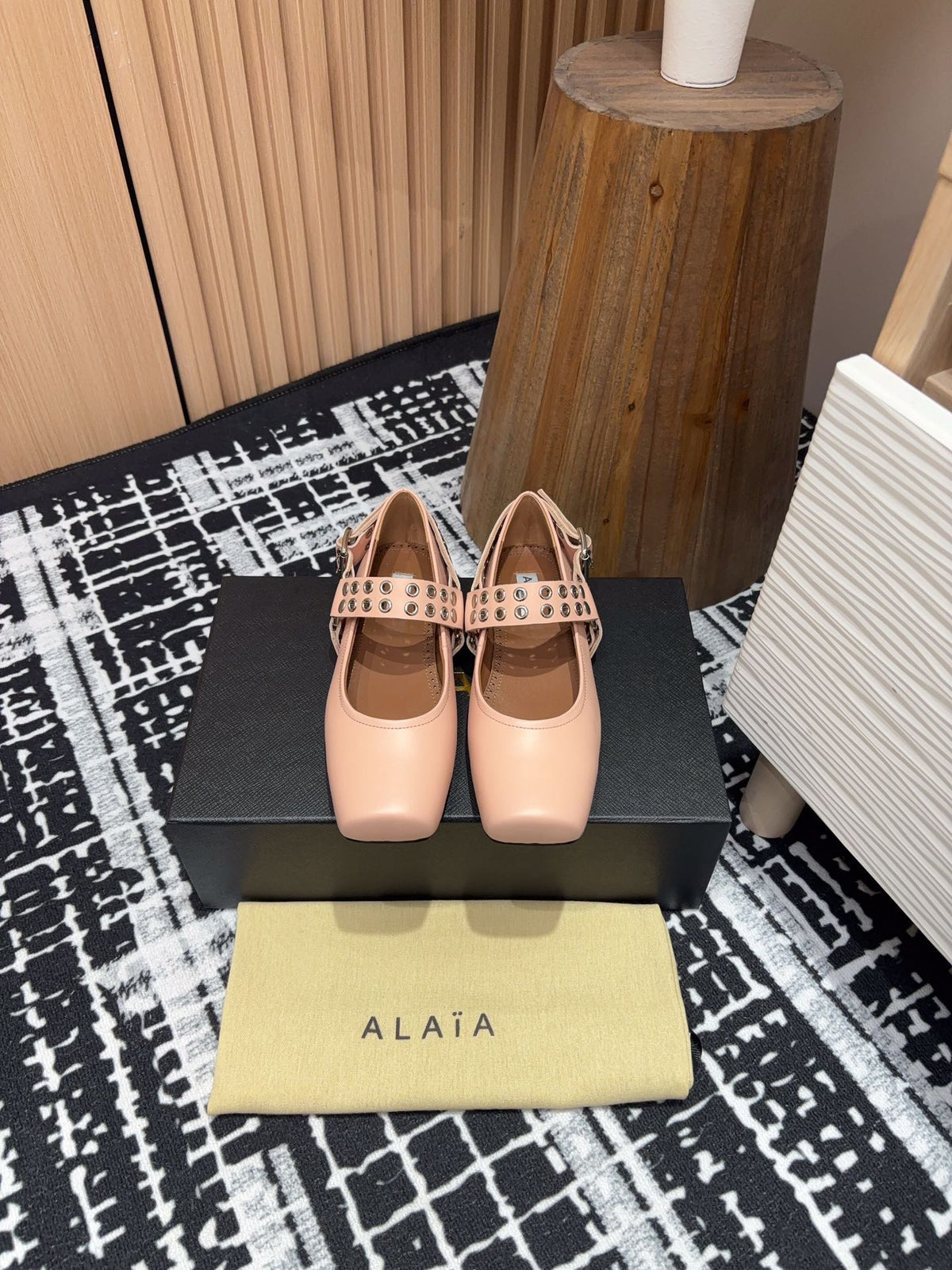 BIKER BALLET FLATS IN PEACH PINK CALFSKIN