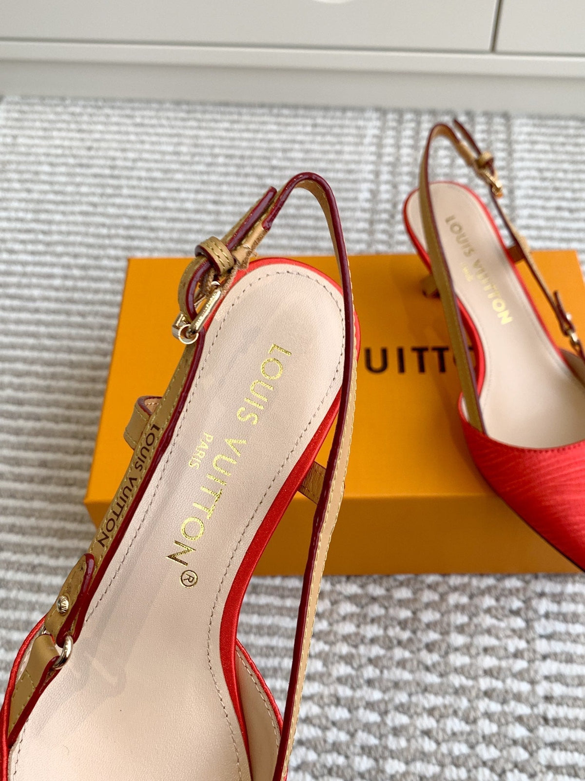 BLOSSOM SLINGBACKS 55 MM IN CHERRY RED IMPORTED STRIPED SILK SATIN