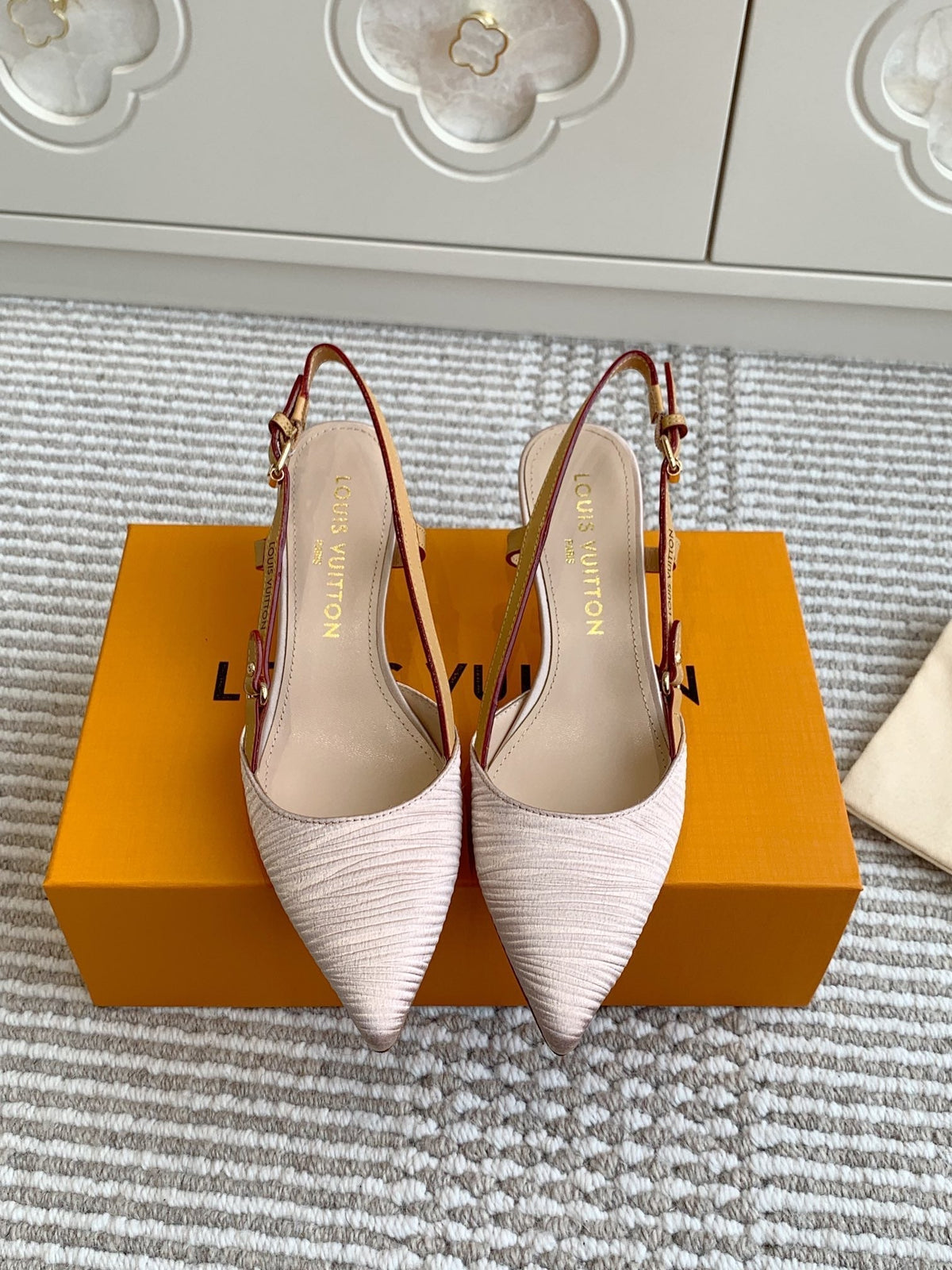 BLOSSOM SLINGBACKS 55 MM IN LIGHT PINK IMPORTED STRIPED SILK SATIN