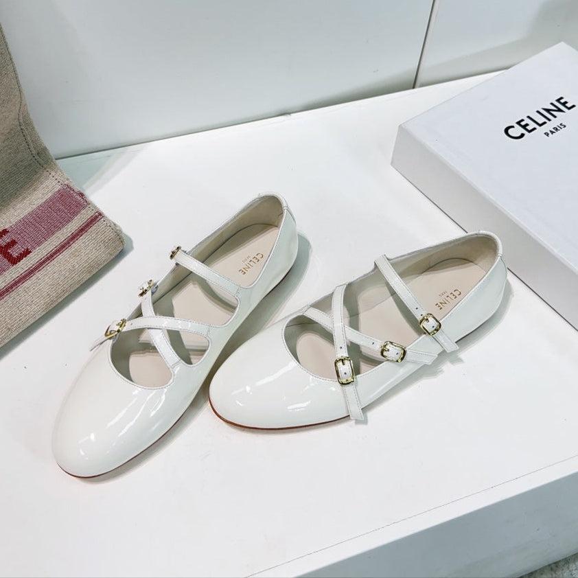 LES BALLERINES CELINE BABIES IN WHITE PATENT CALFSKIN
