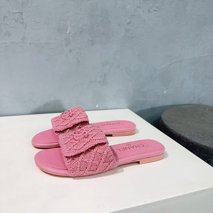 KNIT TAFFY PINK FABRIC FLAT SLIDE
