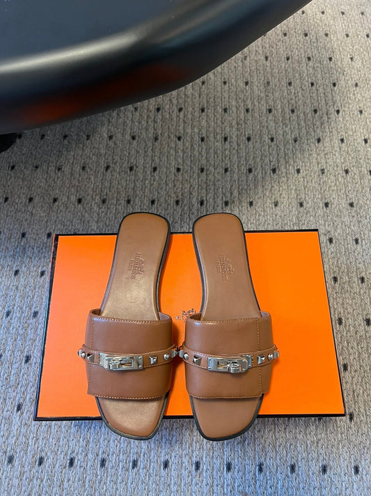 GIULIA FLAT SANDAL IN BRONZE BROWN CALFSKIN
