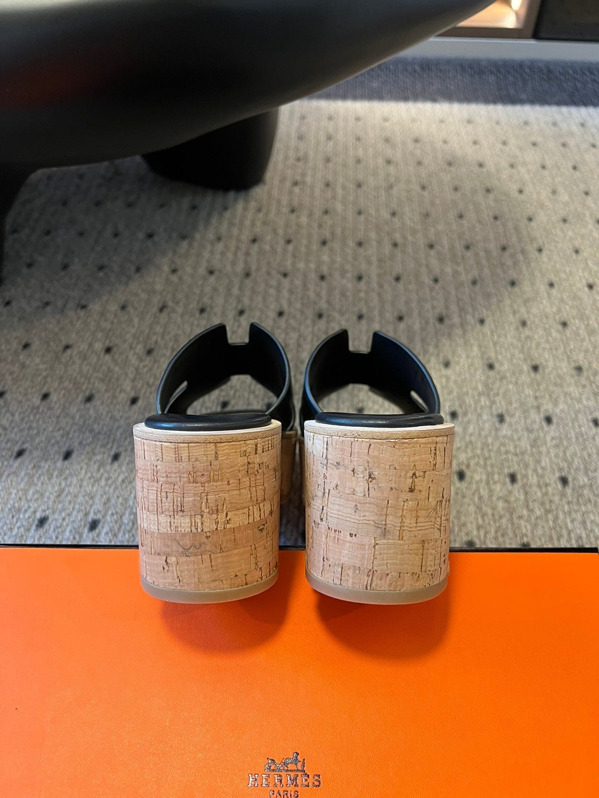 EZE SANDAL PLATFORM 85 MM IN BLACK CALFSKIN