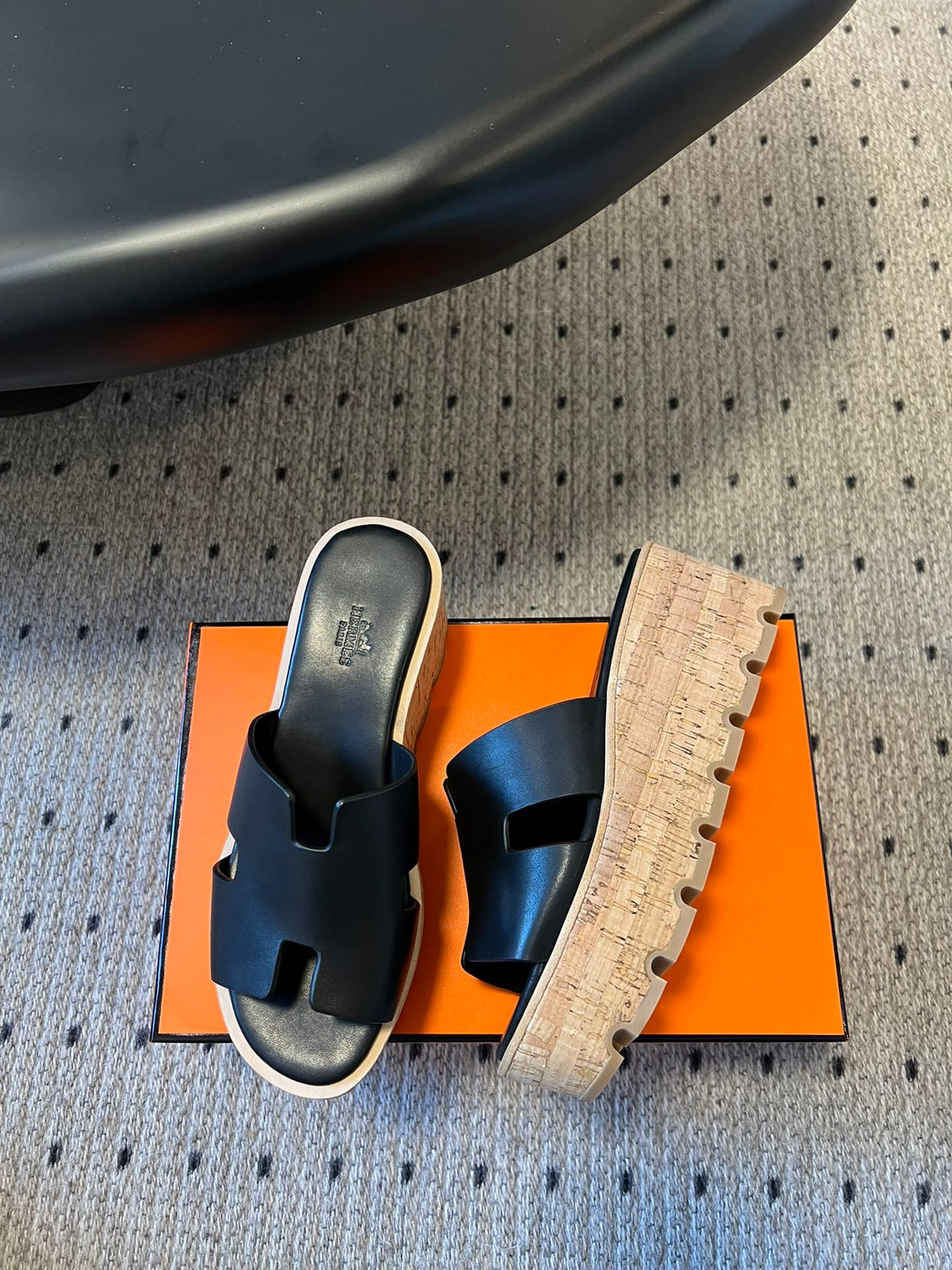 EZE SANDAL PLATFORM 85 MM IN BLACK CALFSKIN