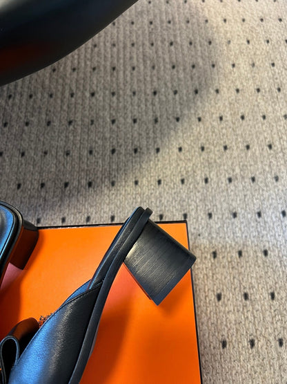 ILOT 55 MM SANDAL IN BLACK CALFSKIN