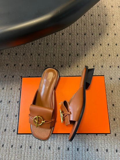 ILOT FLAT SANDAL IN BRONZE BROWN CALFSKIN