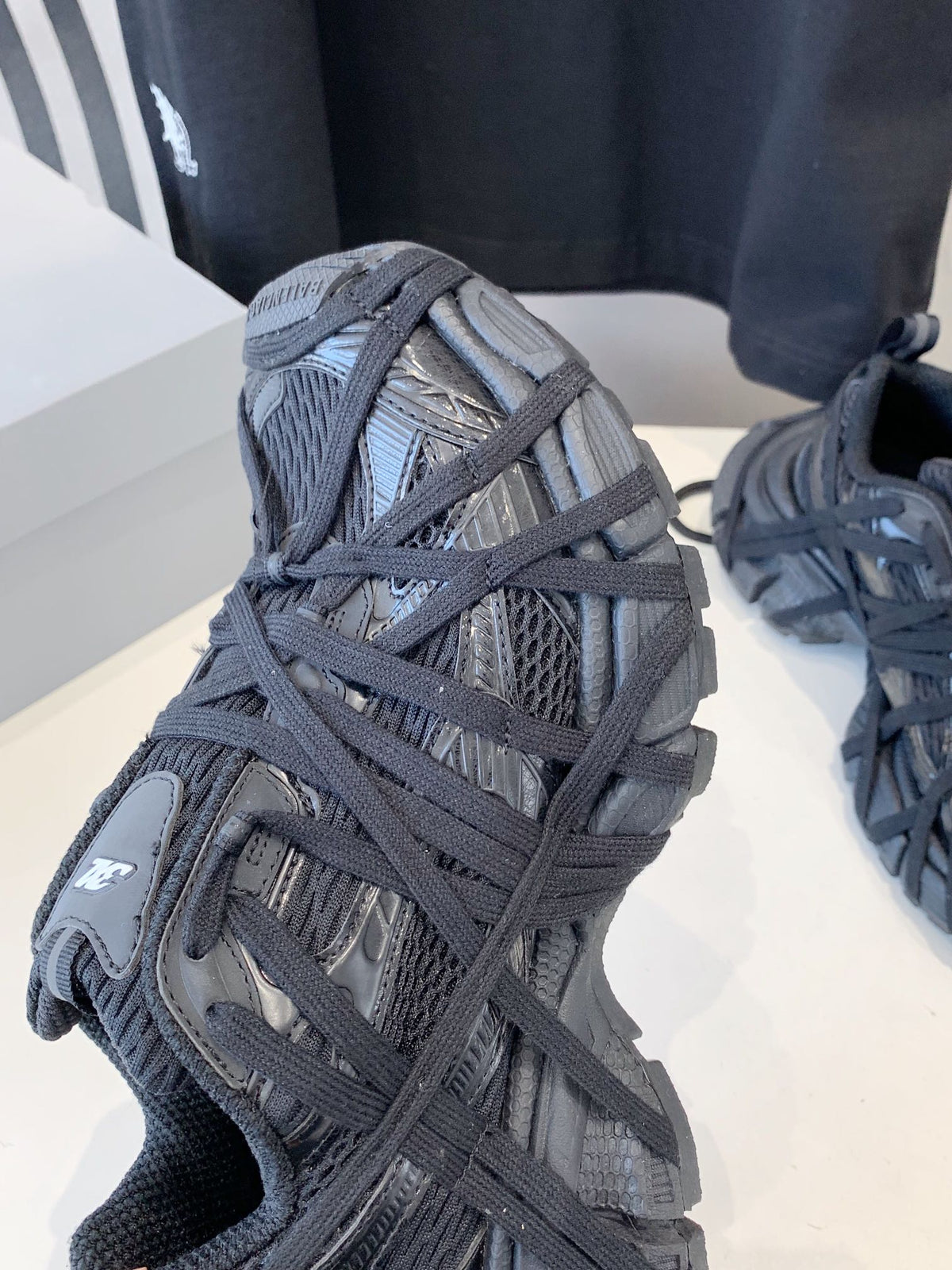 3XL EXTREME LACE BLACK SNEAKER BLACK