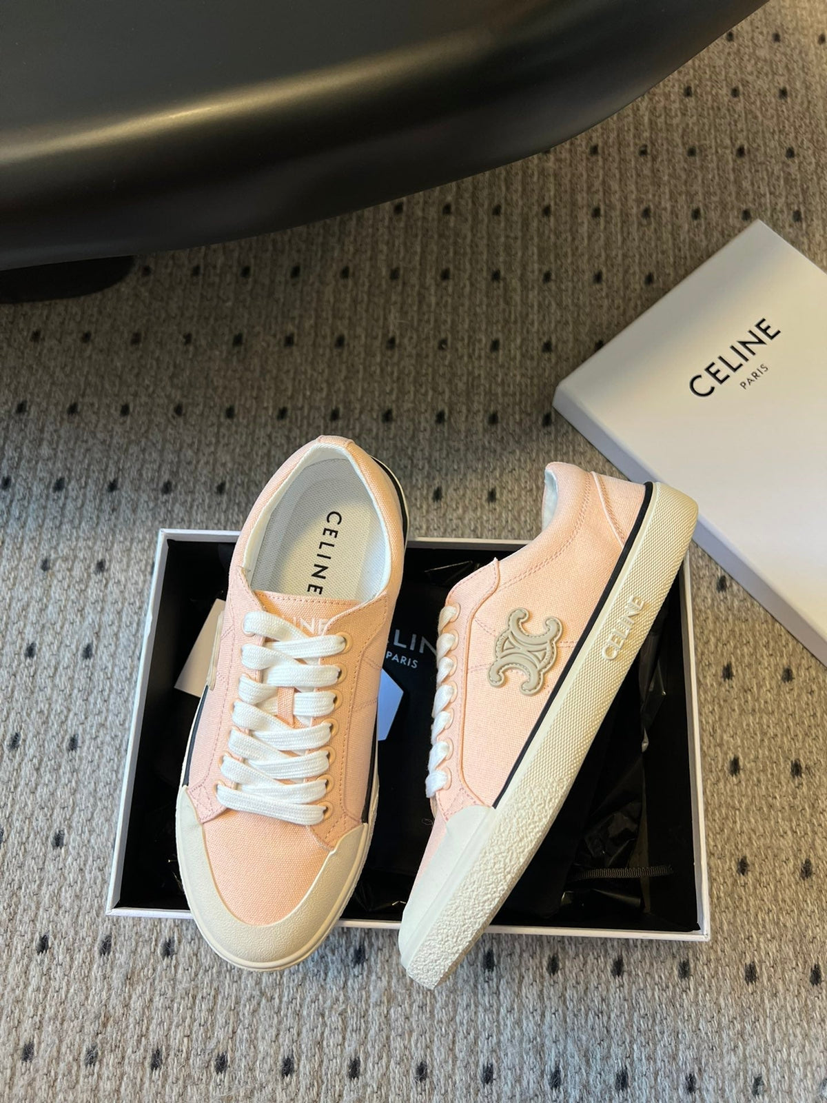 TRAINER LOW LACE-UP SNEAKER IN LIGHT ORANGE CANVAS