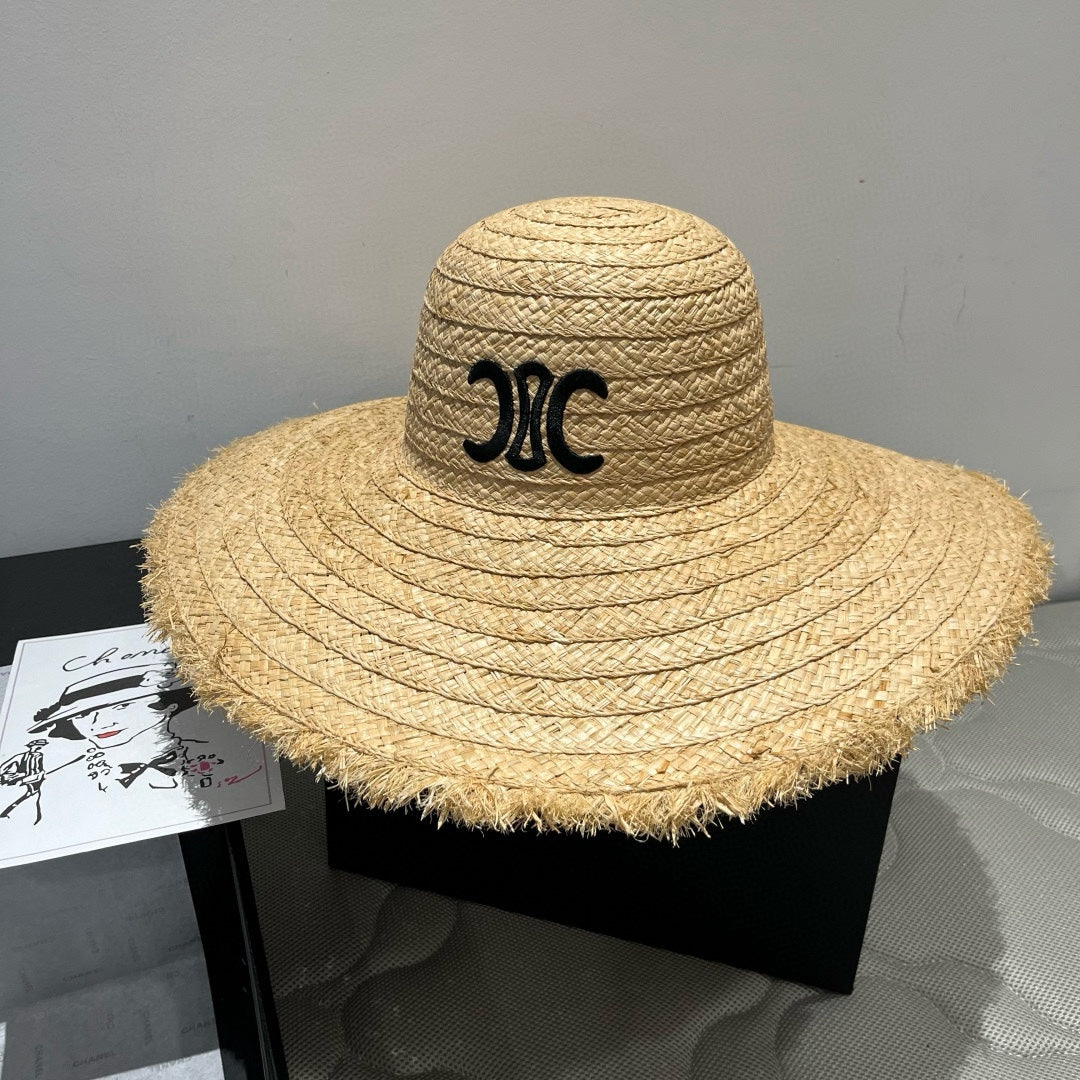 WIDE BRIM HAT MODEL 650341 IN NATURAL RAFFIA STRAW