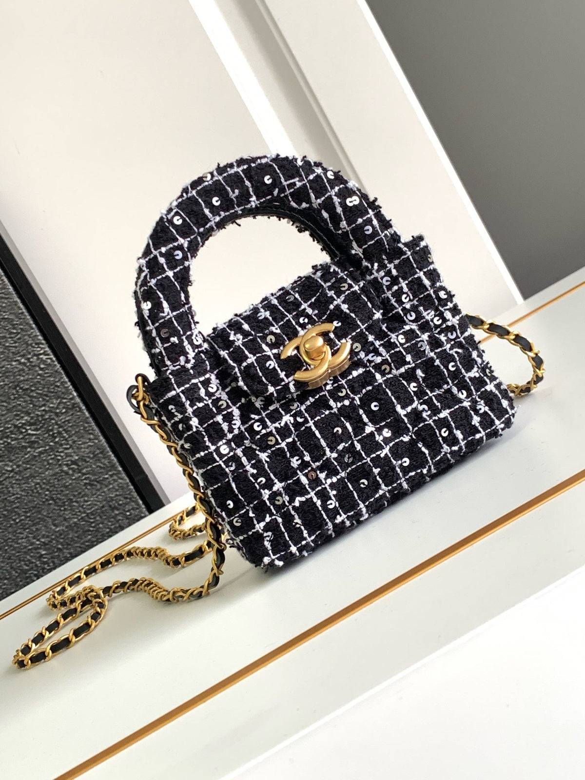 CHA 24P Mini Kelly Bag