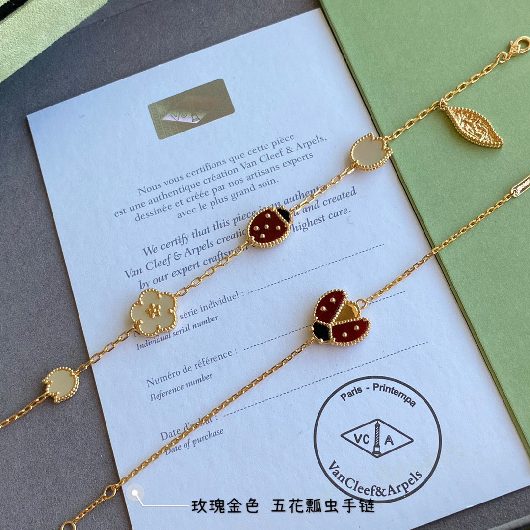 VCA Bracelet