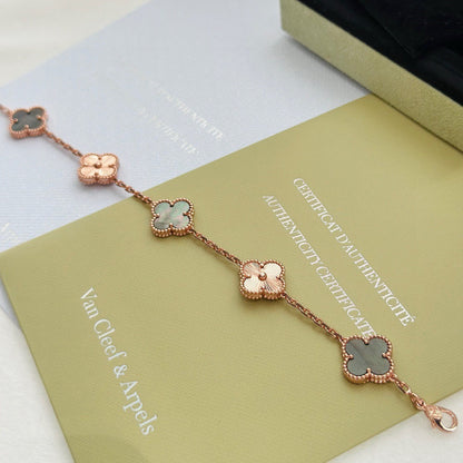 VCA Bracelet
