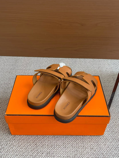 HERM Sandals