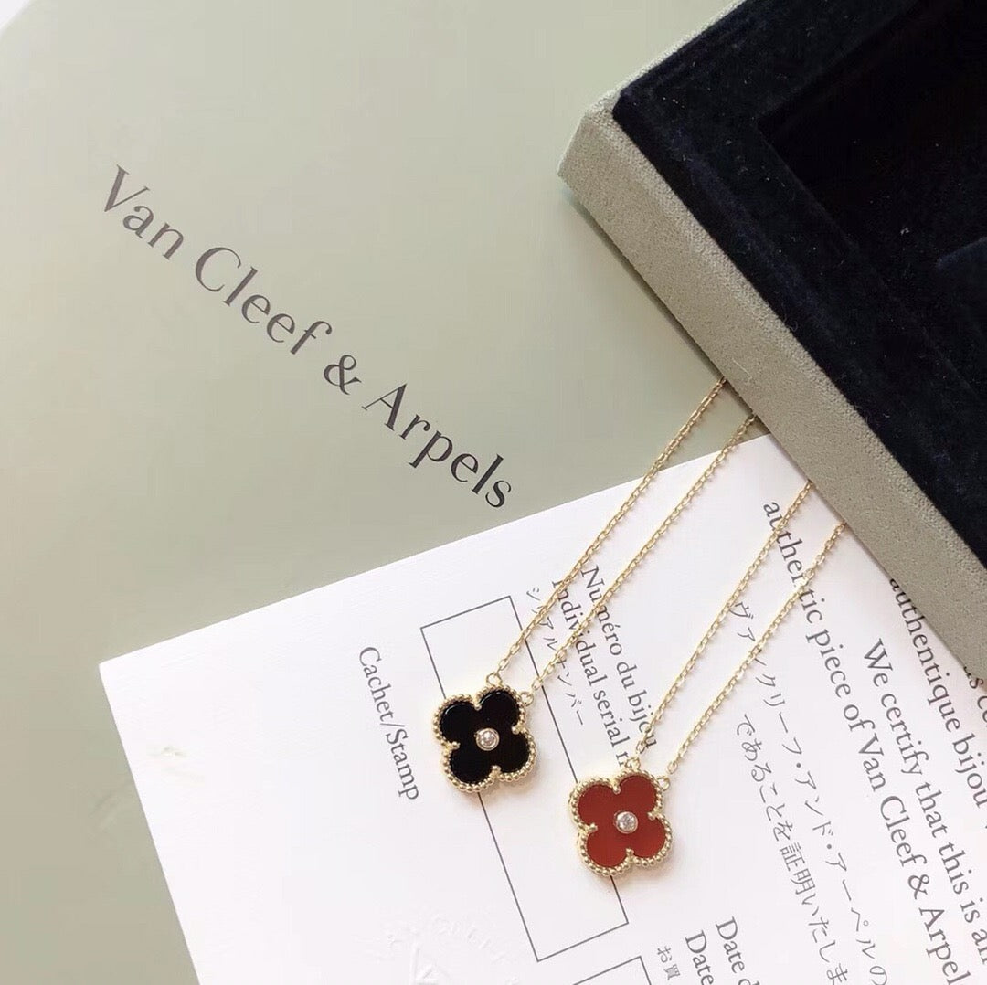 VCA Necklace