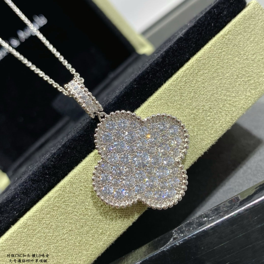 VCA Necklace