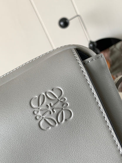 LO Messenger Bag