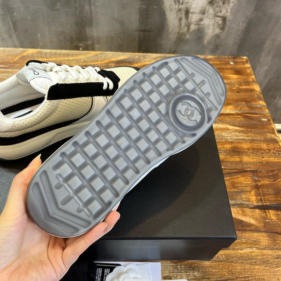 CHA Sneakers
