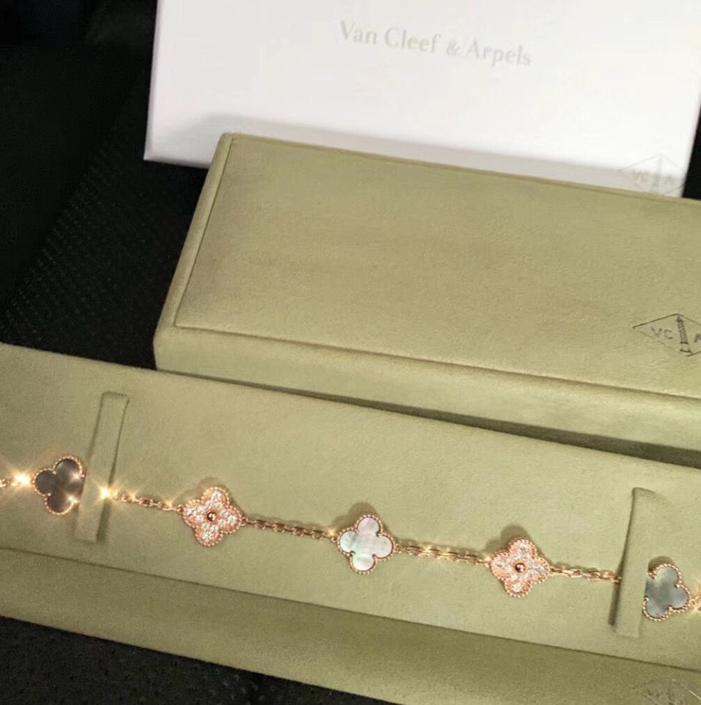 VCA Bracelet