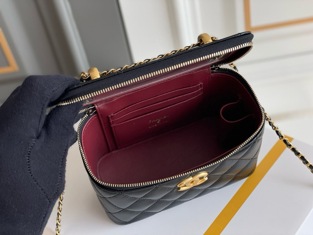 CHA 24C Vanity Bag