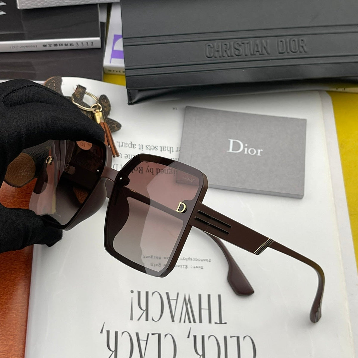 MONTAIGNE SUNGLASS CD2682 IN ACETATE