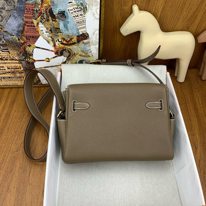 HERM KELLY MESSENGER 25