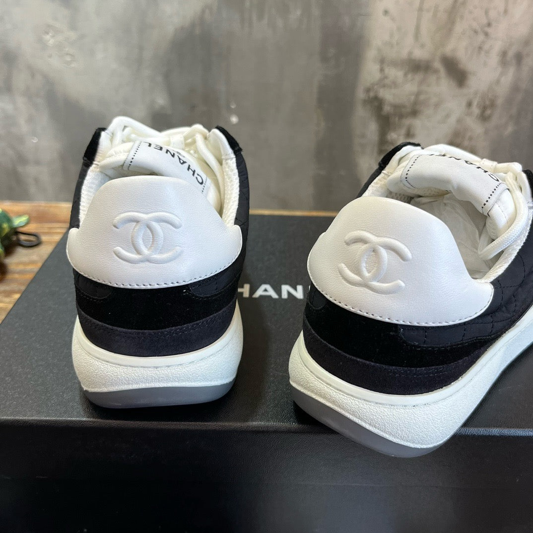 CHA Sneakers