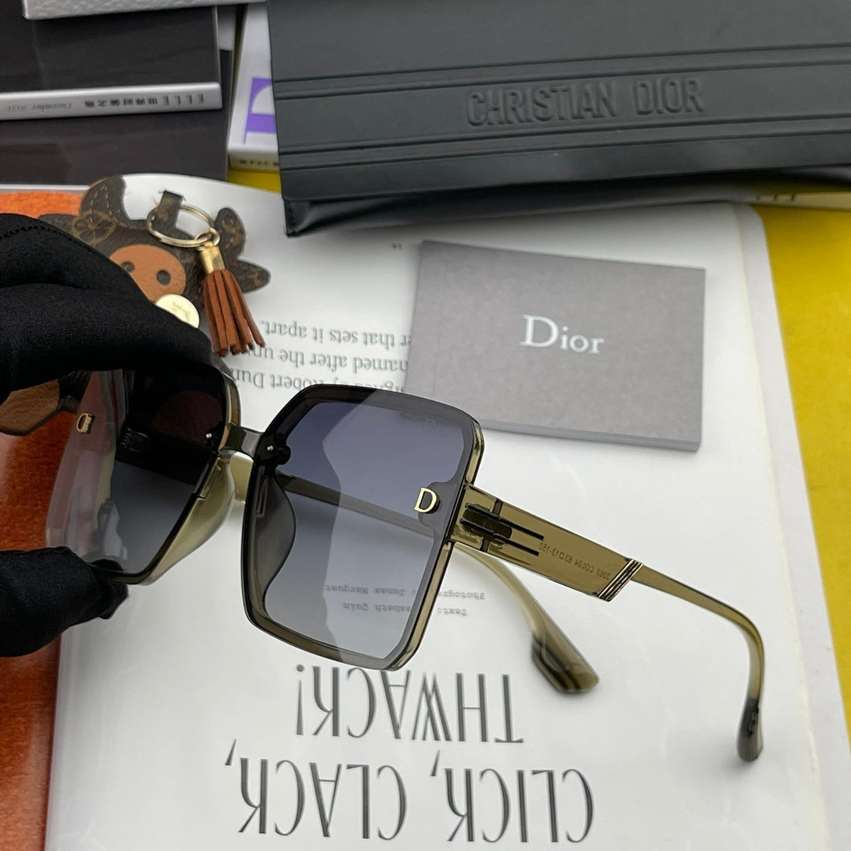 MONTAIGNE SUNGLASS CD2682 IN ACETATE